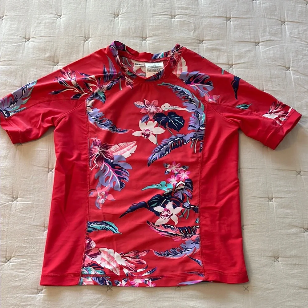 💕 2 for $15 - Old Navy Red and Purple Floral Rash Guard